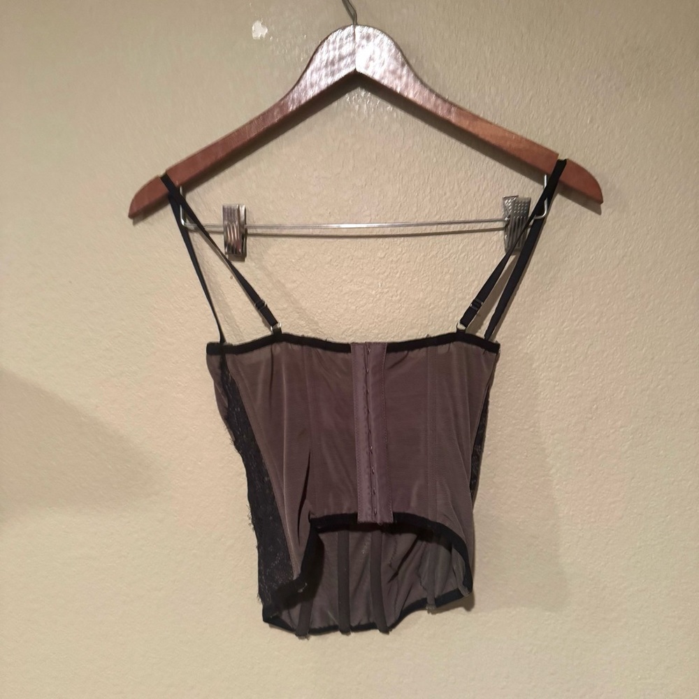 Urban Outfitters Lace Sweetheart Mesh Sheet Corset Tank Black Size Medium - Picture 7 of 7